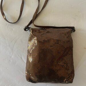 VINTAGE WHITING & DAVIS CHAIN METAL MESH CROSSBODY BAG